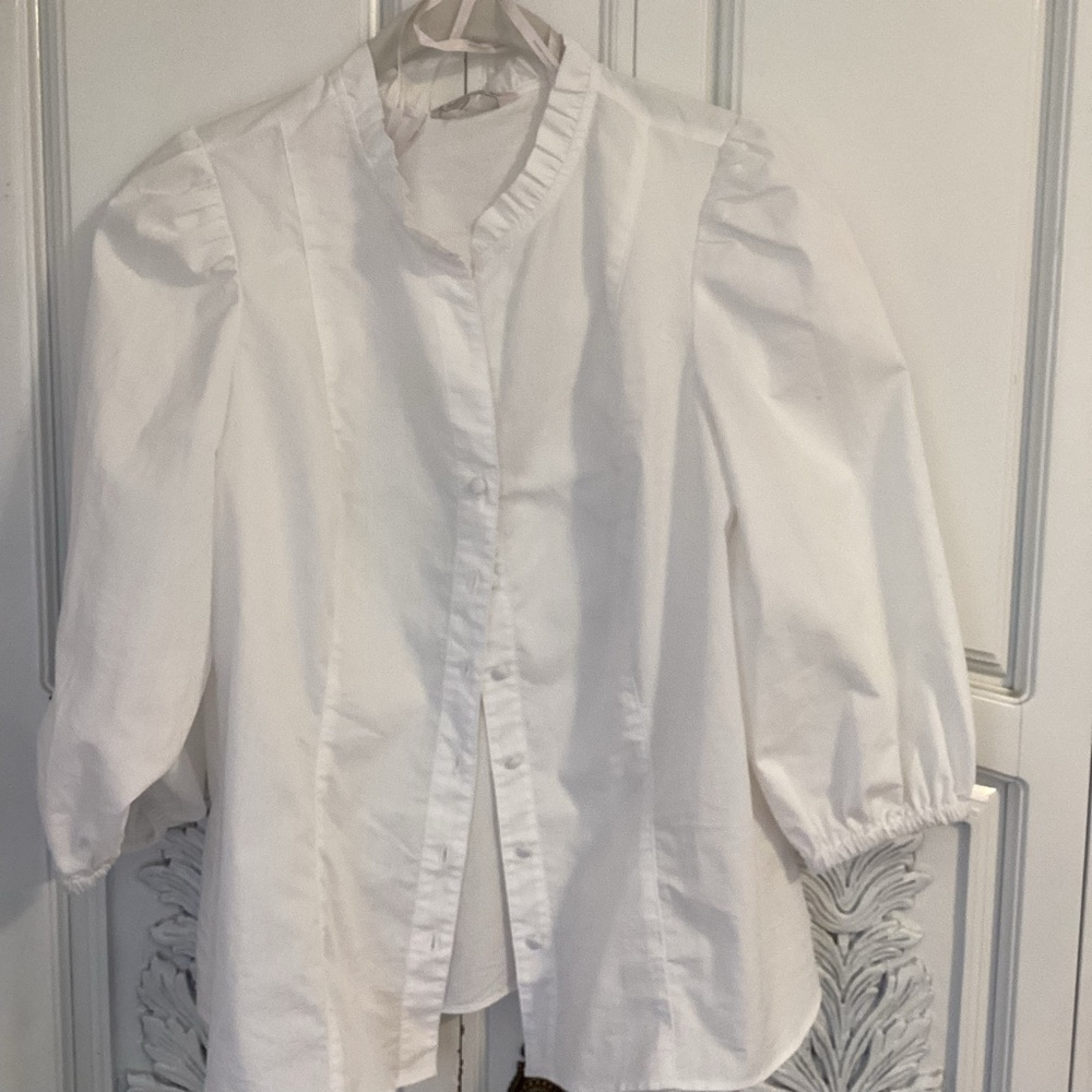 Nanette Lepore Cream Ruffle Collar Blouse